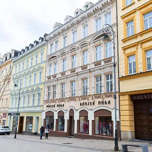 navštívit hotel